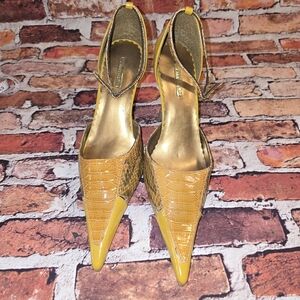Carrini Crocodile Pattern Women Shoes Size 6.5